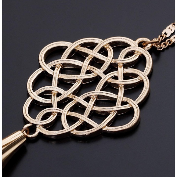 ‼️BOGO FREE Long Chain Pendant Tassel Necklace - Picture 5 of 6